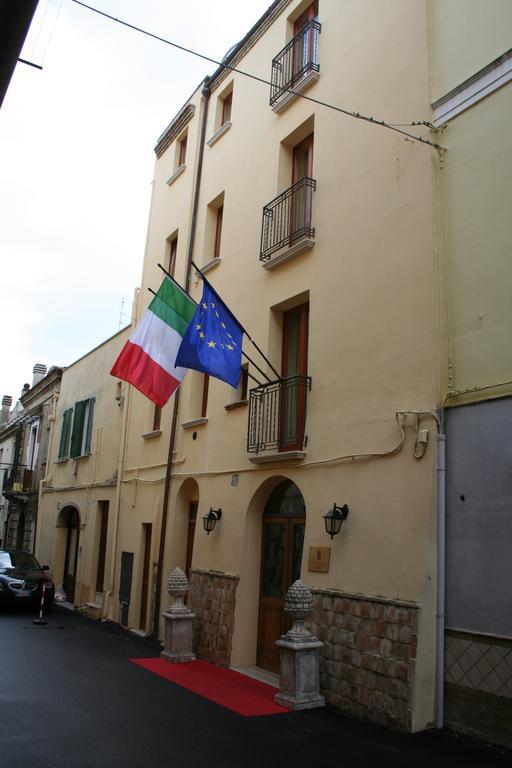 ואסטו Locanda Dei Baroni מראה חיצוני תמונה
