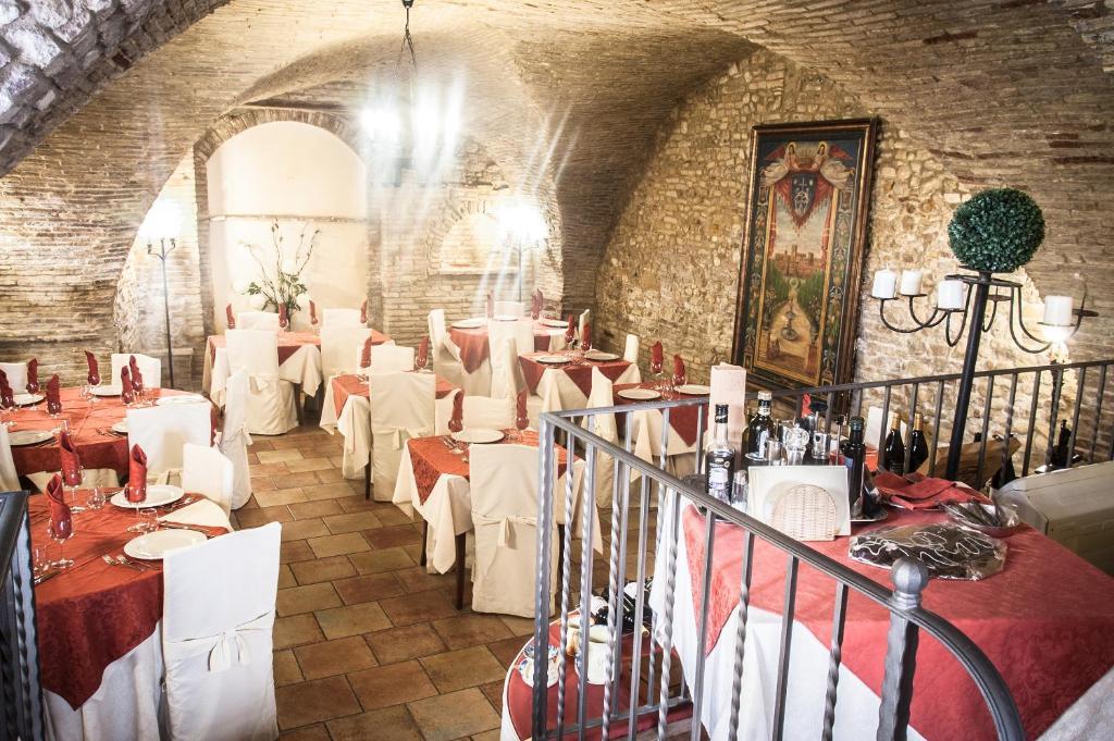 ואסטו Locanda Dei Baroni מראה חיצוני תמונה